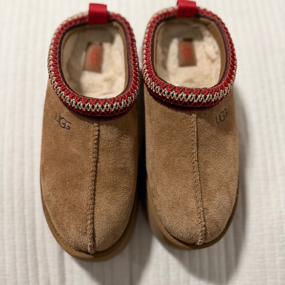 UGG Tazz Brown Slippers with Red Accents